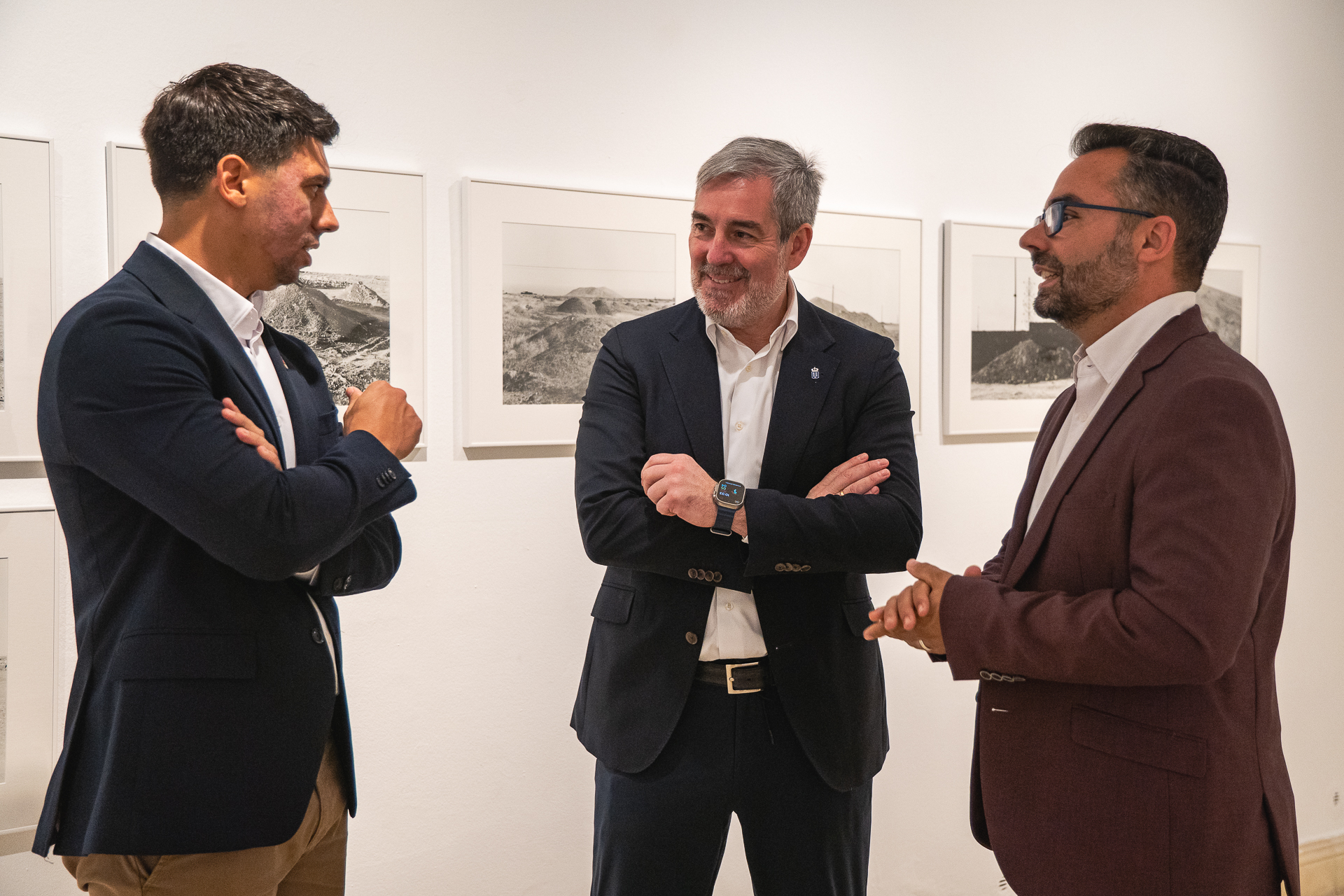 Fernando Clavijo, junto a Echedey Eugenio y Maciot Cabrera.
