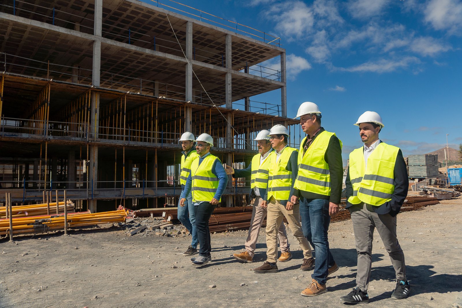 Visita obras viviendas los geranios